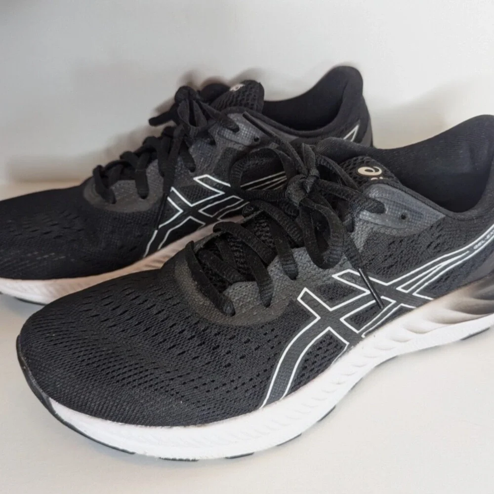 Asics Gel-Excite 8 SNEAKERS SZ 8 Black White Women Running Shoes - Picture 2 of 8